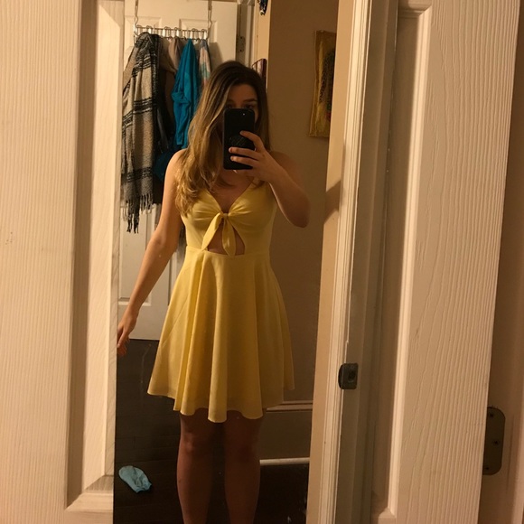 Urban Outfitters yellow fit and flare dress - Picture 2 of 5